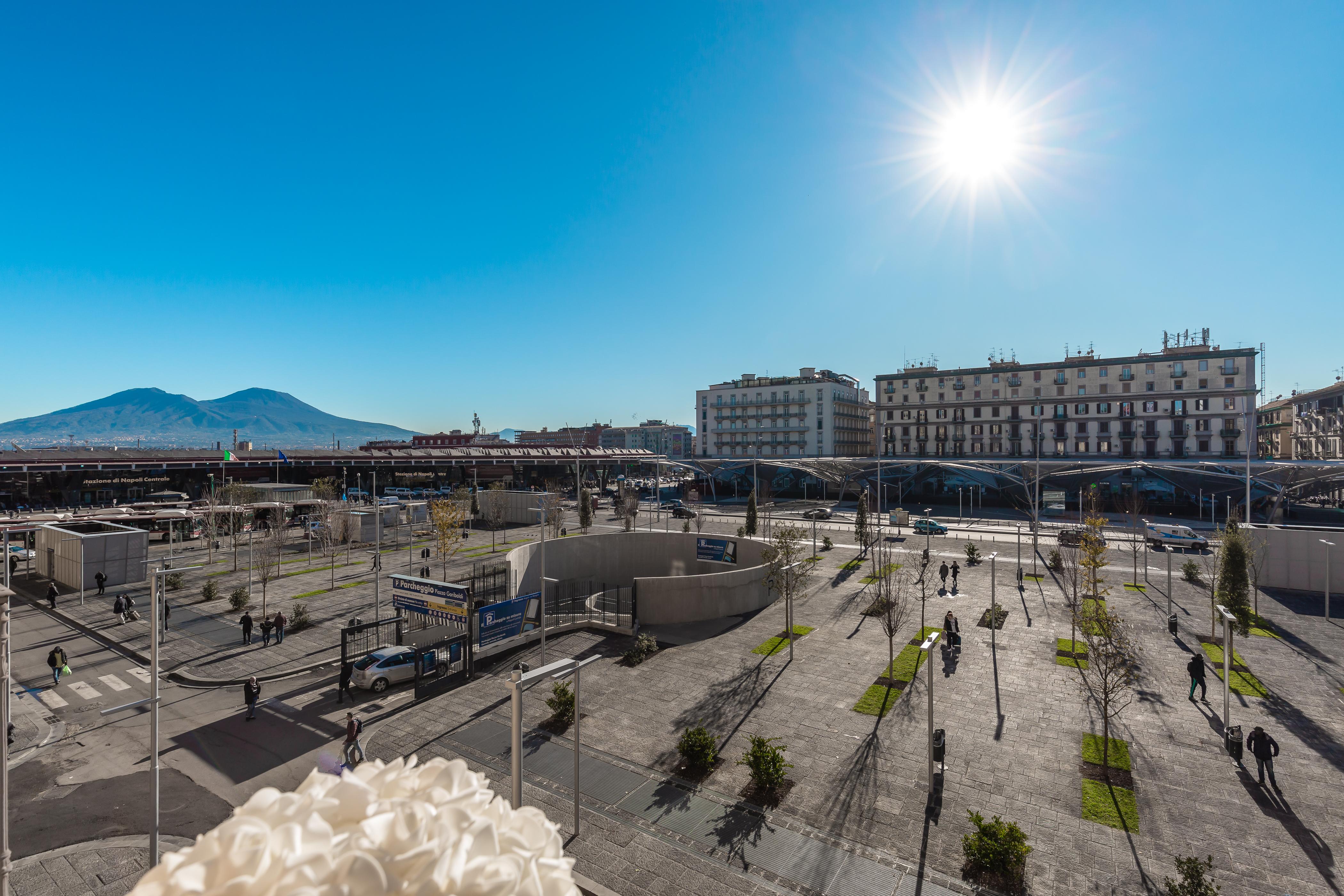 Palace Napoli Exterior foto